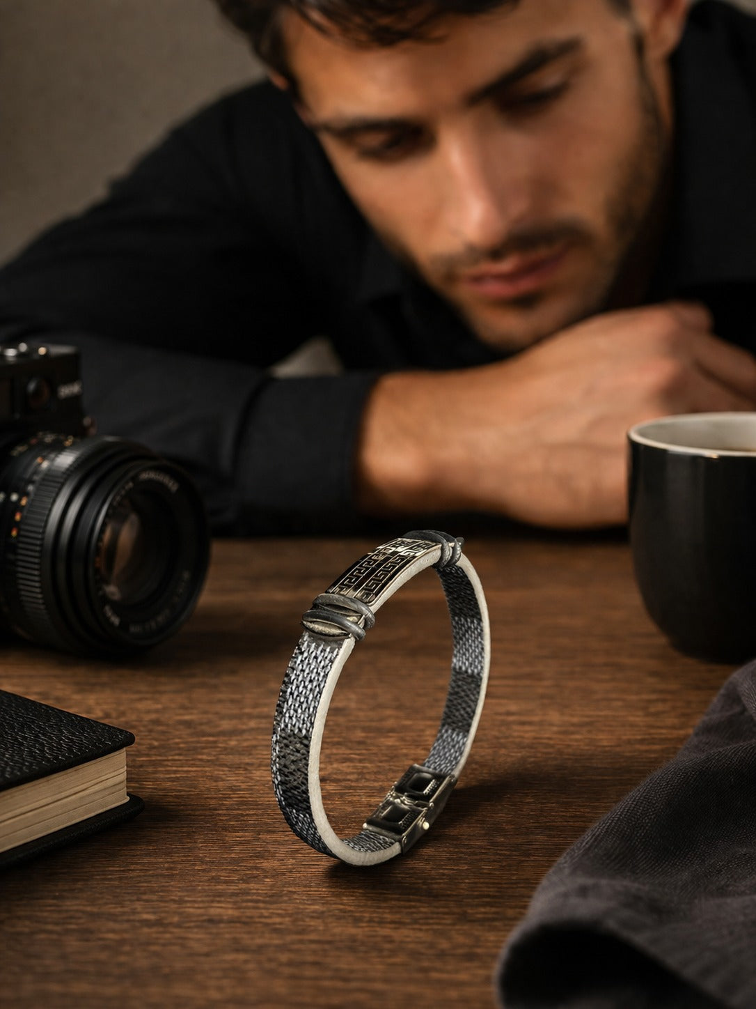 Premium Woven Steel Bracelet – Modern Minimalist Men’s Accessory