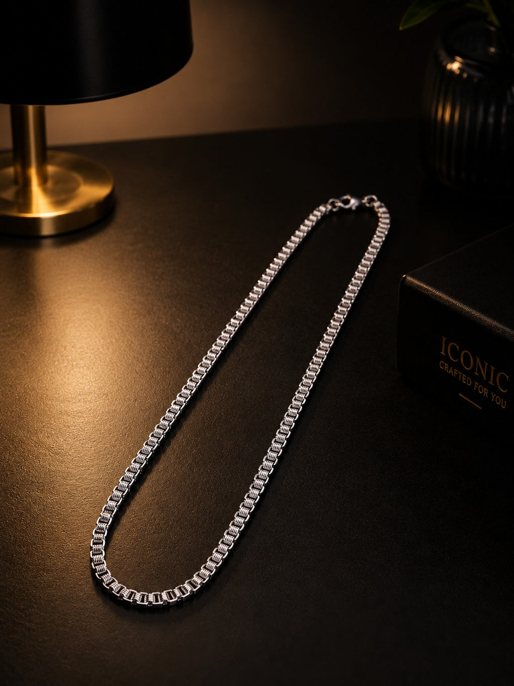 ENCLAVE Box Chain Necklace